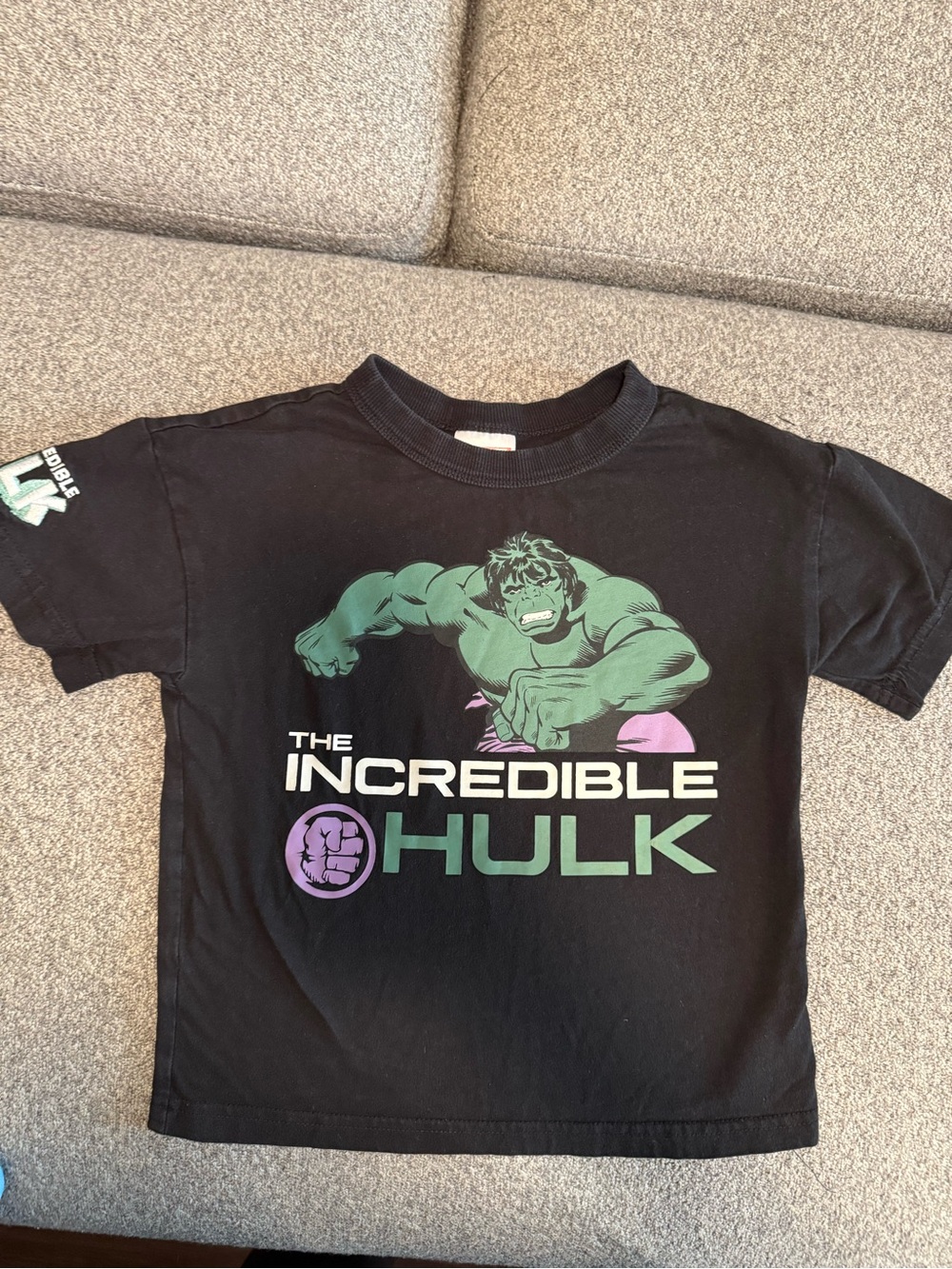 Marvel Black The Incredible Hulk Graphic Tee - Green & Purple Print